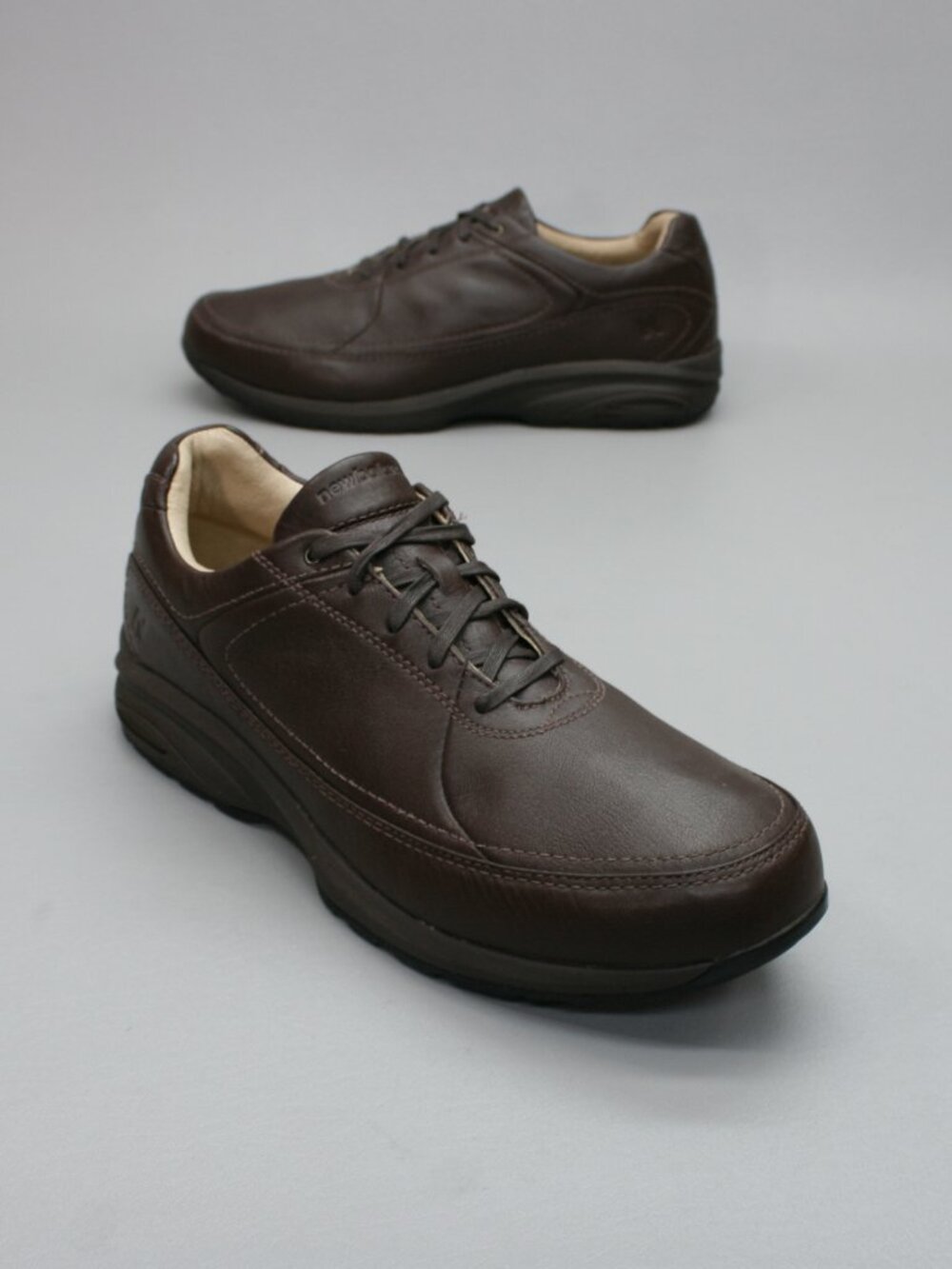 New Balance Men's 15 (4E Extra Wide) 950 Brown Leather Walking Shoes - MW950BRL